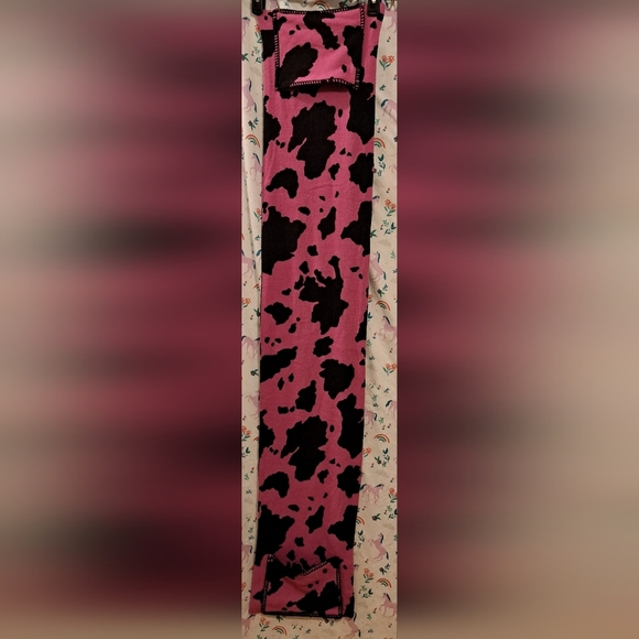 EUC Vintage Y2K Danielle Meucci Pink Cow Wool Casual Winter Snow Scarf w/ Pocket - Picture 5 of 10